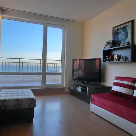 2 Bedroom Imperial With Panoramic Sea Views, アパート *