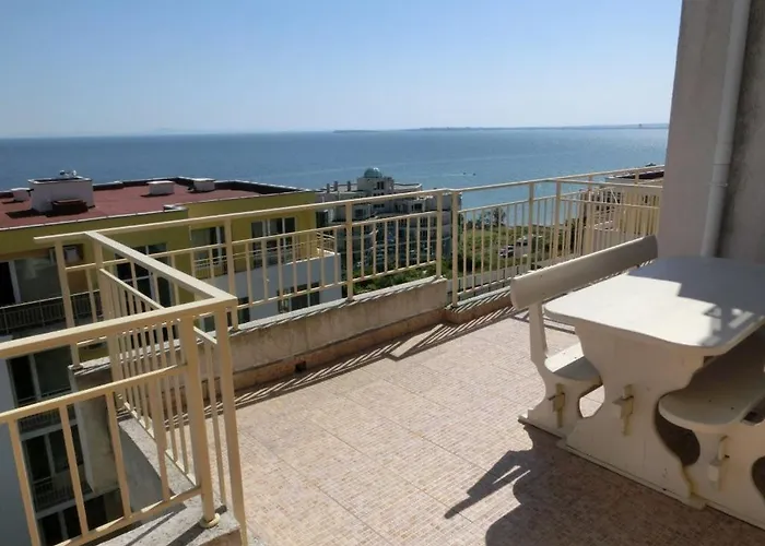2 Bedroom Imperial With Panoramic Sea Views, *